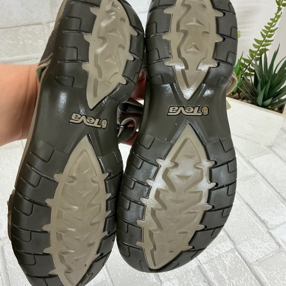 Teva Women's Sandals in Taupe - Picture 4 of 6